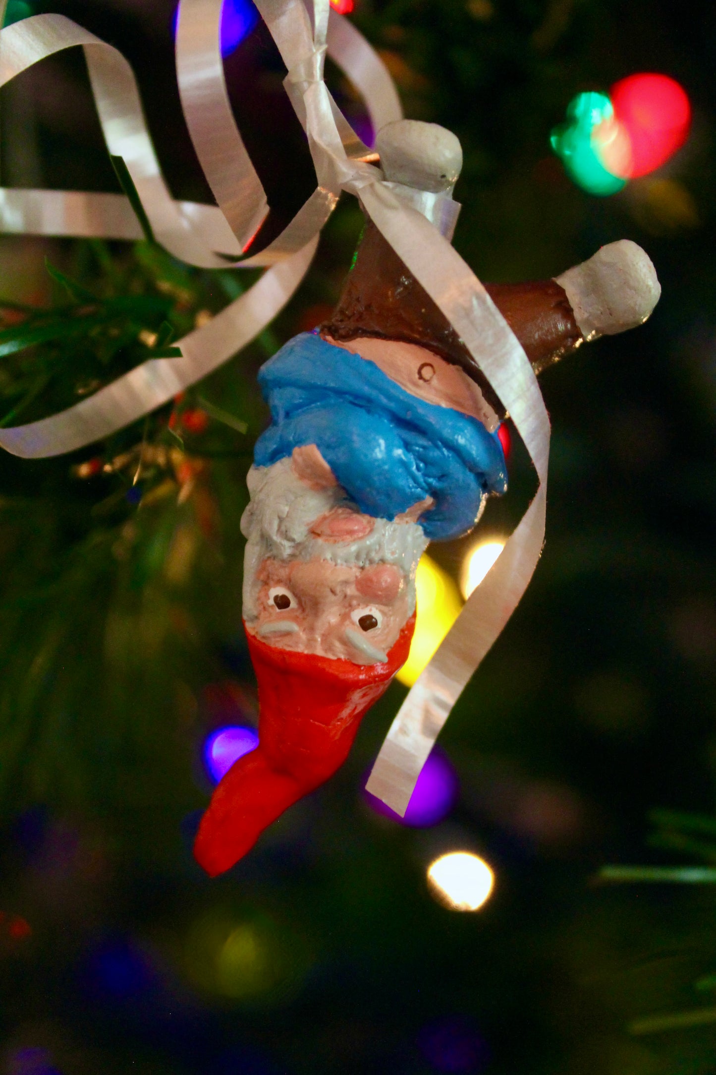 Hangin' in There (Christmas Ornament)