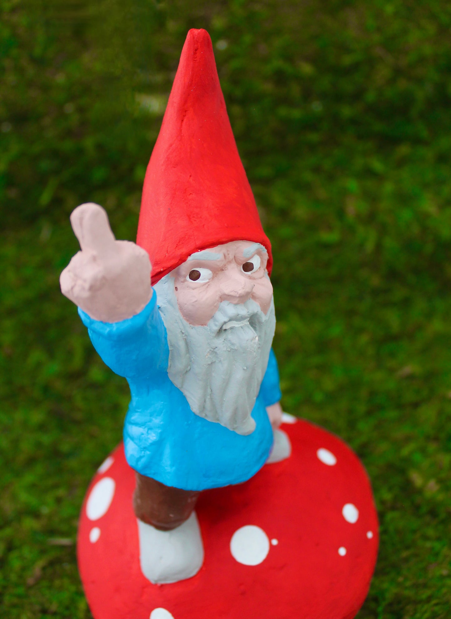 Zombie Gnomes: F the World